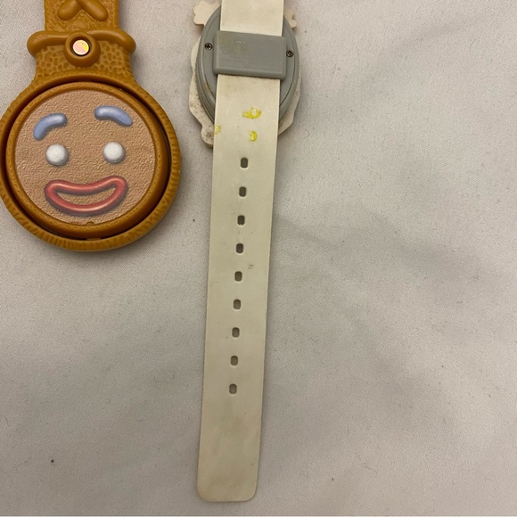 Kids Watch Lot Of 2 Untested Not Working Shrek Gingerbread Man & The Flintstones - Picture 5 of 9